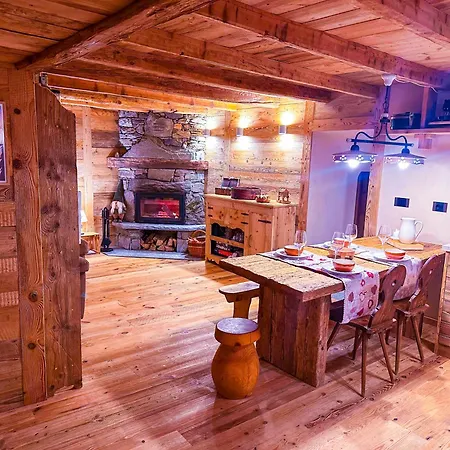 Joivy Modern Family With Stunning Mountain Views Lägenhet