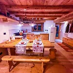 Appartement Joivy Modern Family With Stunning Mountain Views Champoluc
