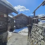Appartement Joivy Modern Family With Stunning Mountain Views