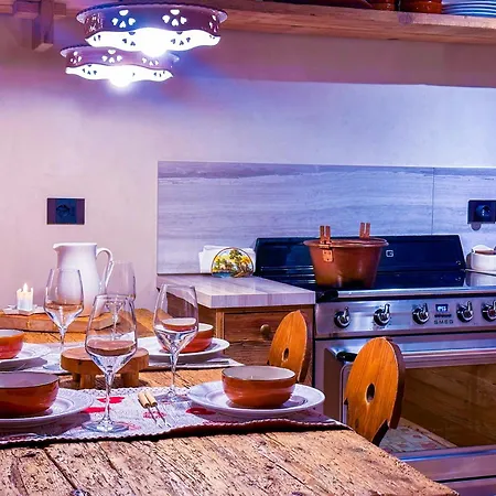 Joivy Modern Family With Stunning Mountain Views Appartamento Champoluc