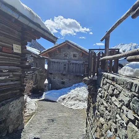 Chalet Joivy Modern Family With Stunning Mountain Views